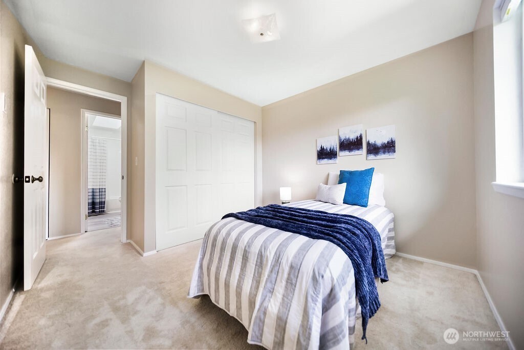 3055 NW Colonial Lane