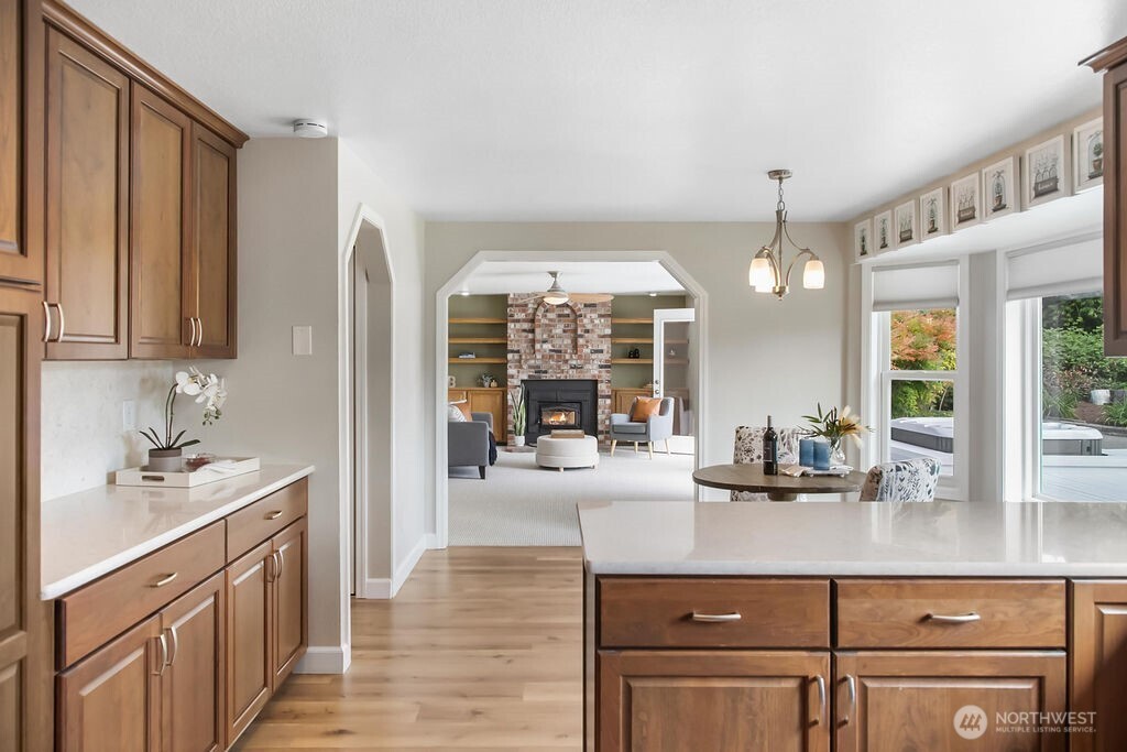 3055 NW Colonial Lane
