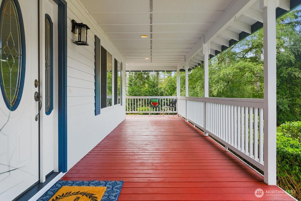 3055 NW Colonial Lane