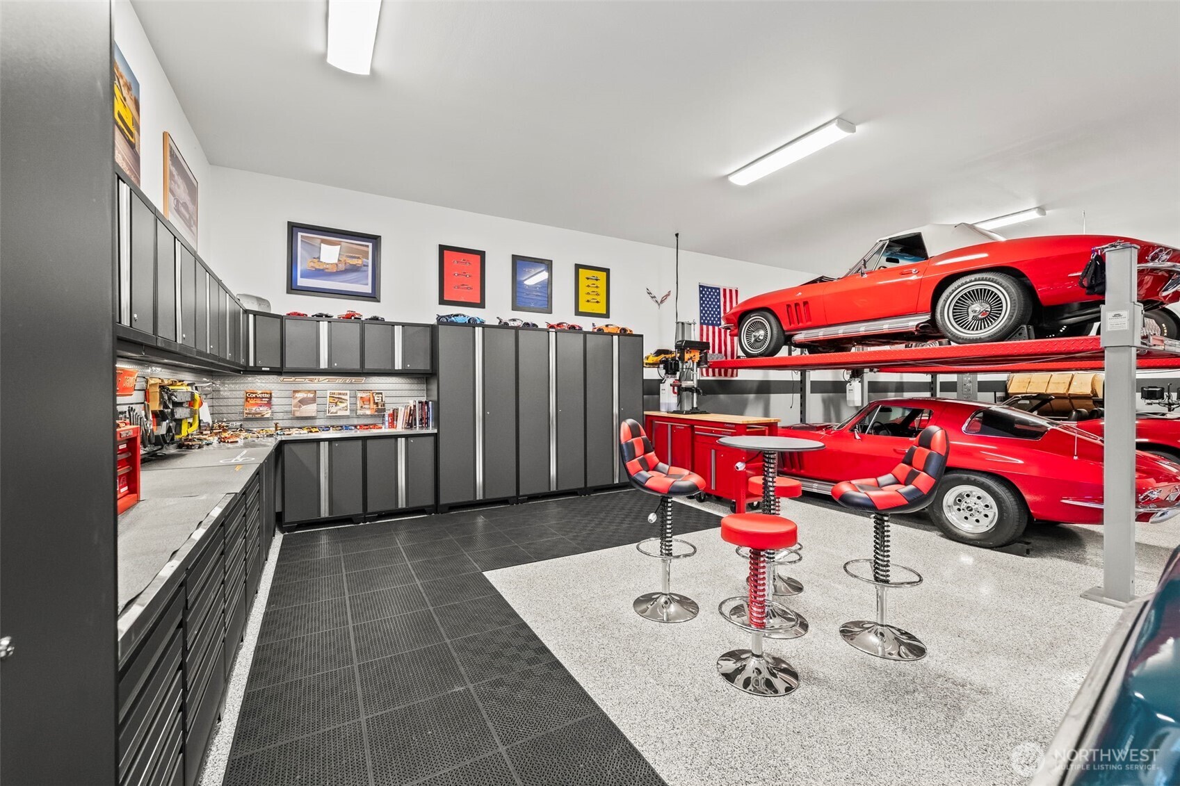 1051 Papago Drive