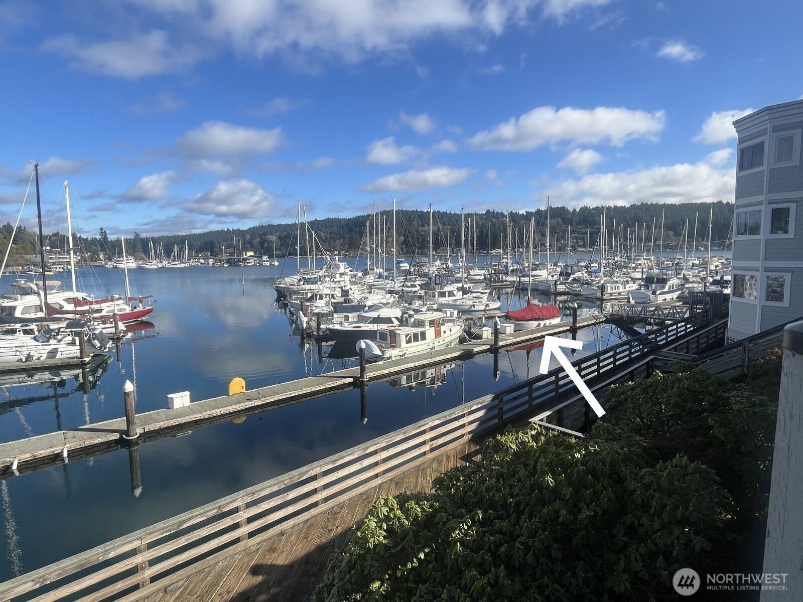 3901 Harborview Drive Unit: B-28