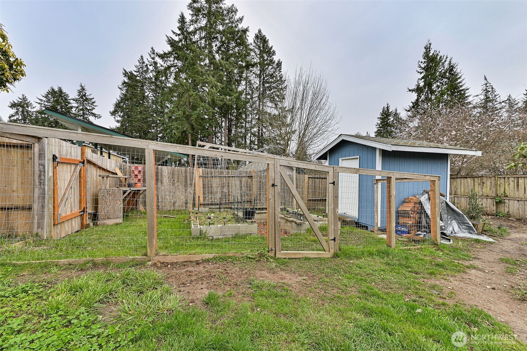 2313 Ponderosa Drive SE