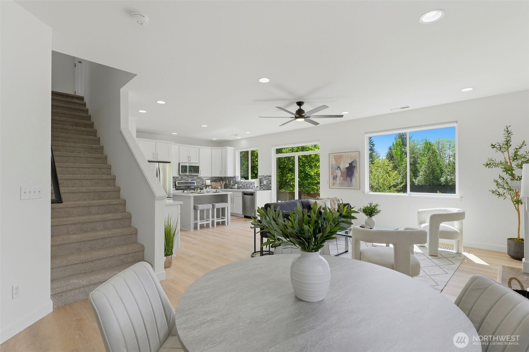 11208 Borgen Loop