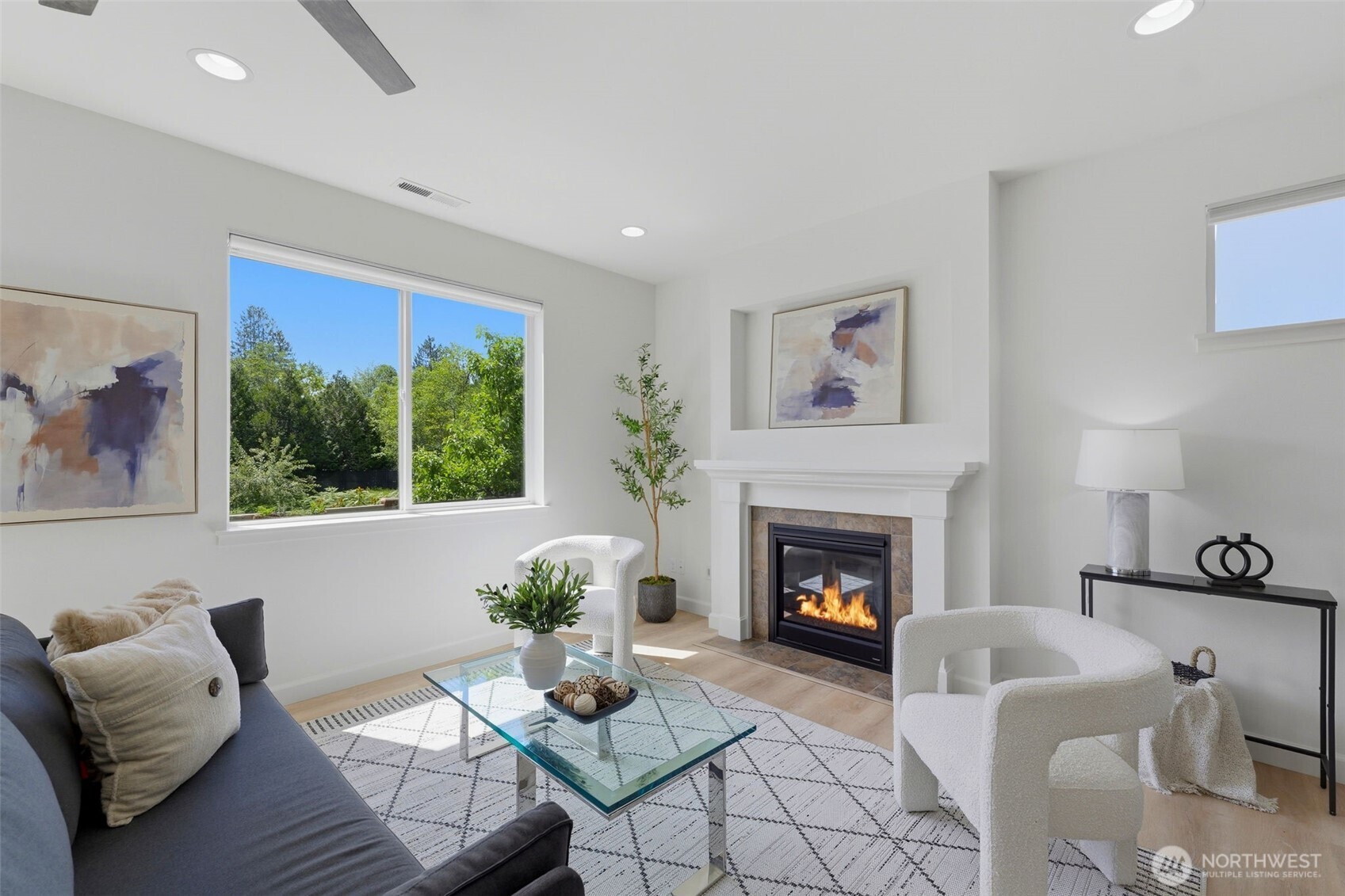 11208 Borgen Loop