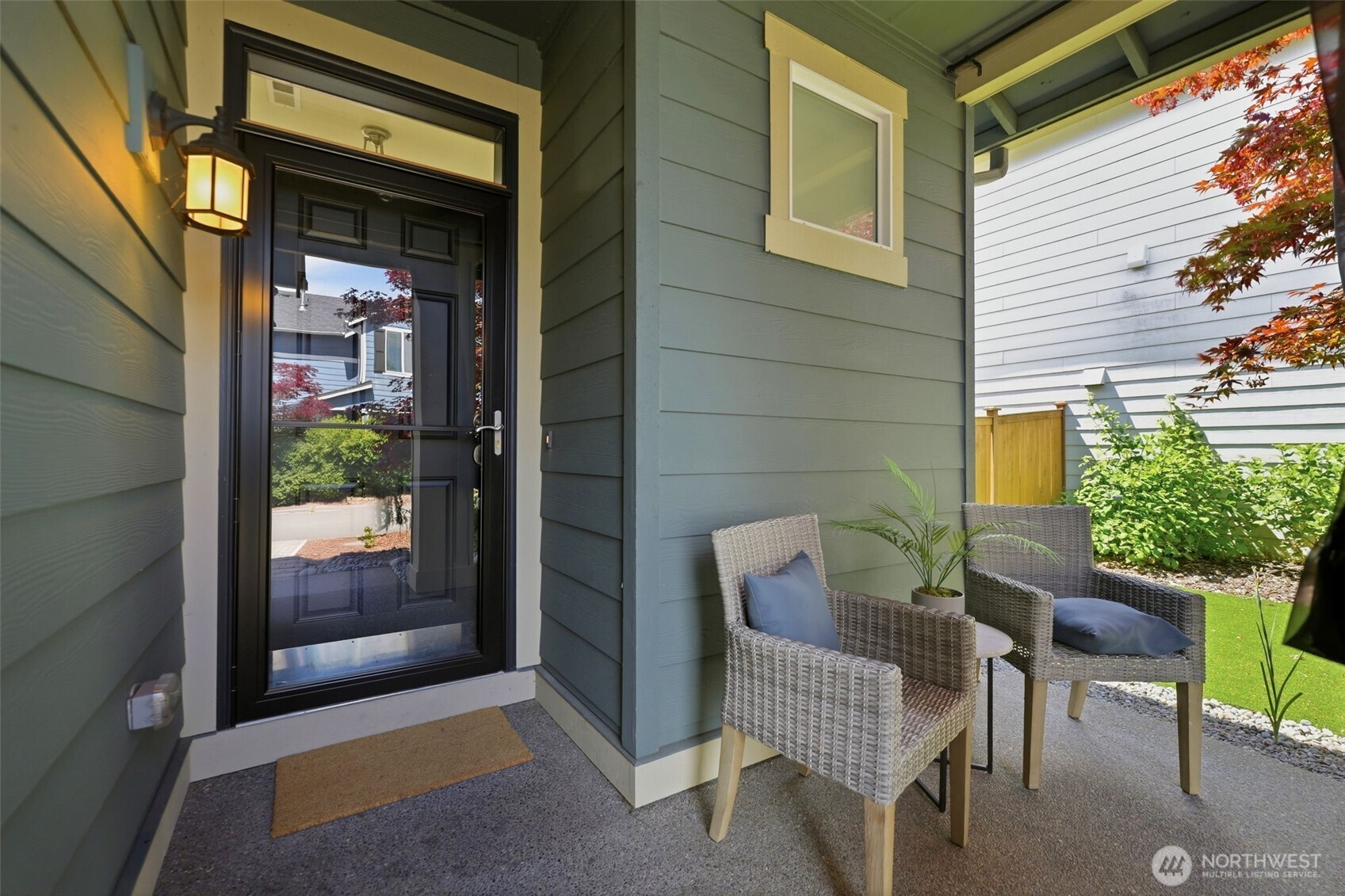 11208 Borgen Loop