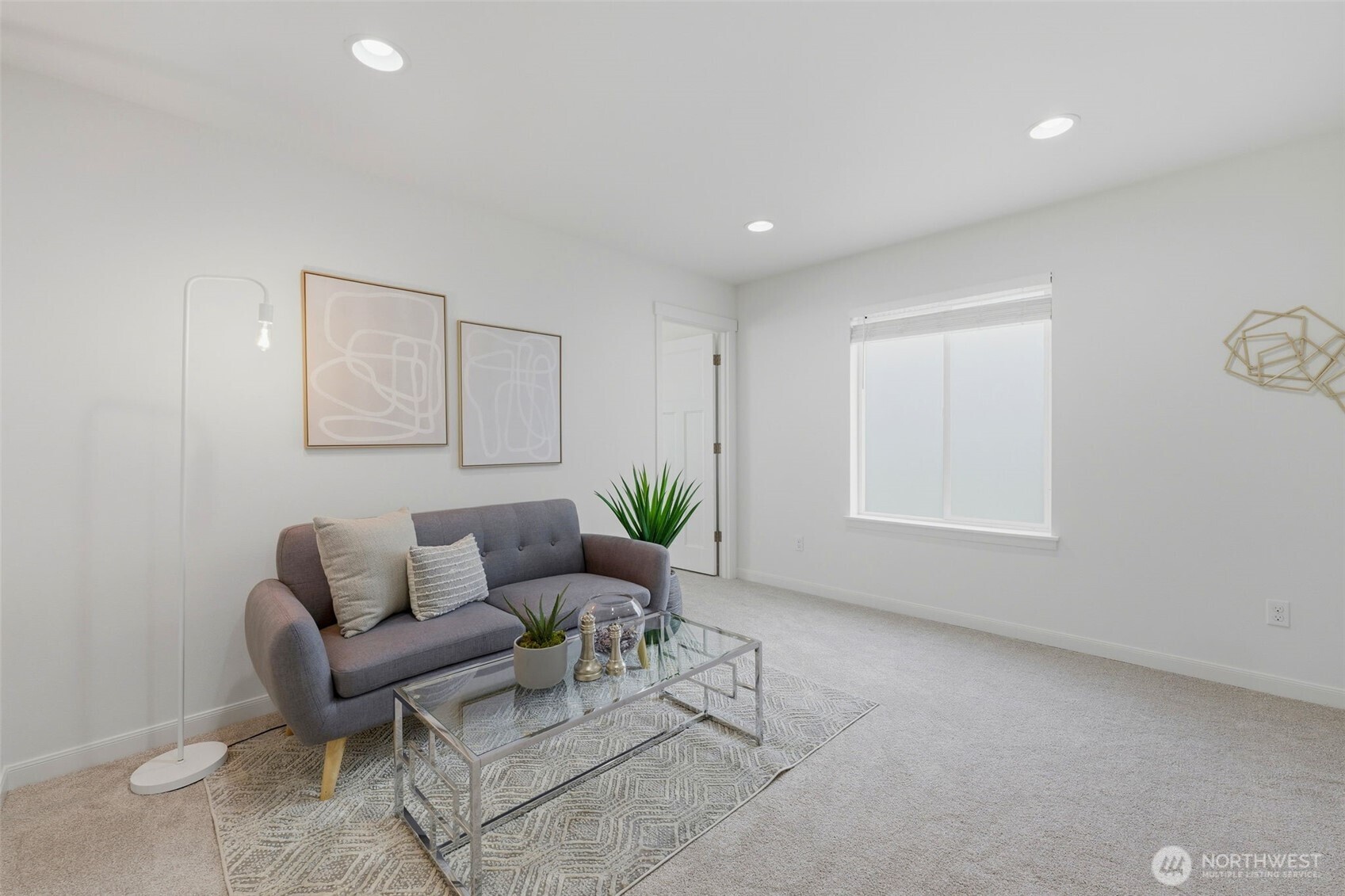 11208 Borgen Loop