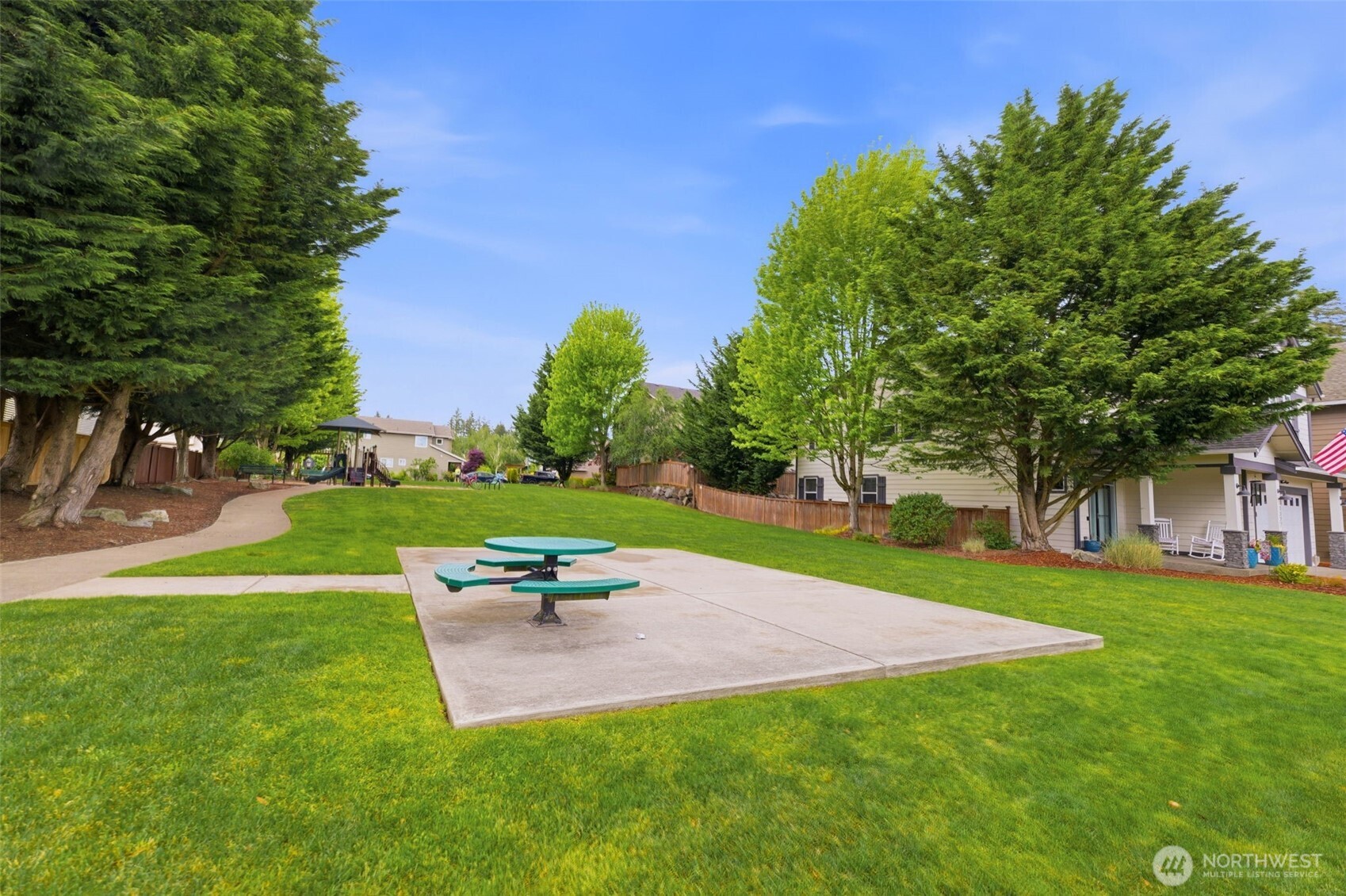 11208 Borgen Loop