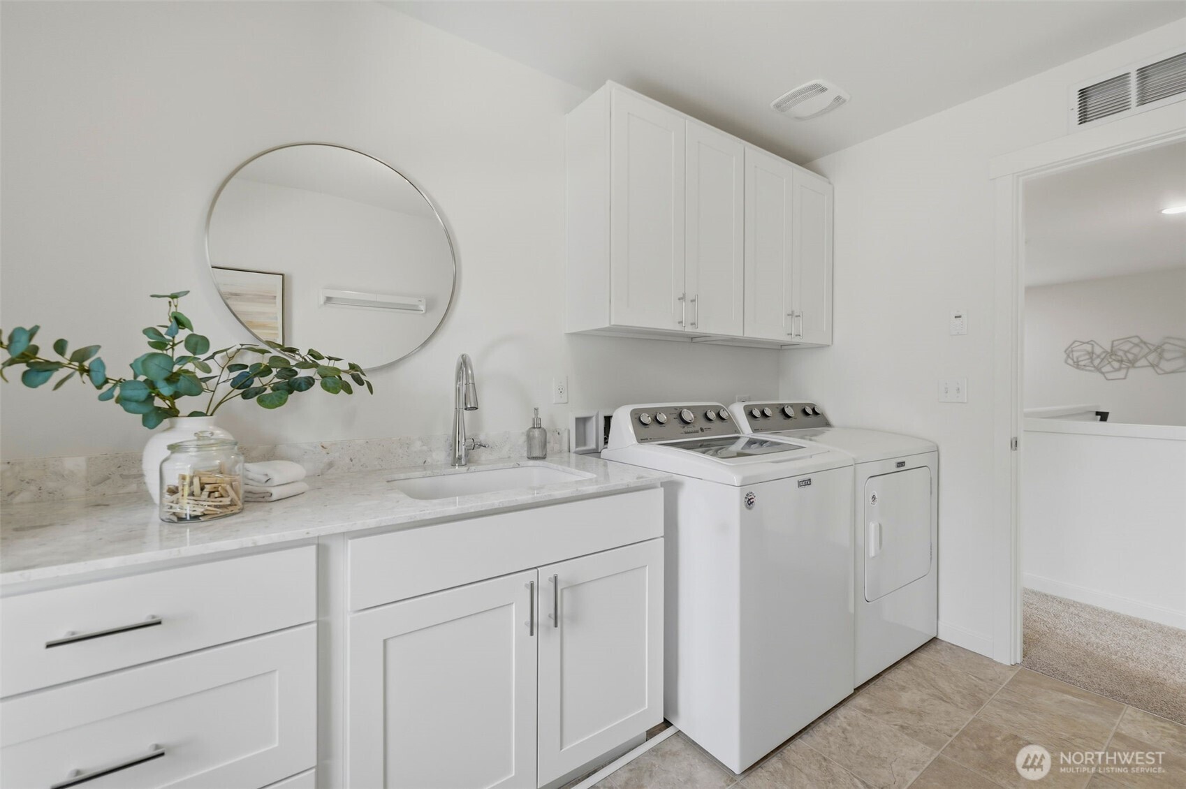 11208 Borgen Loop