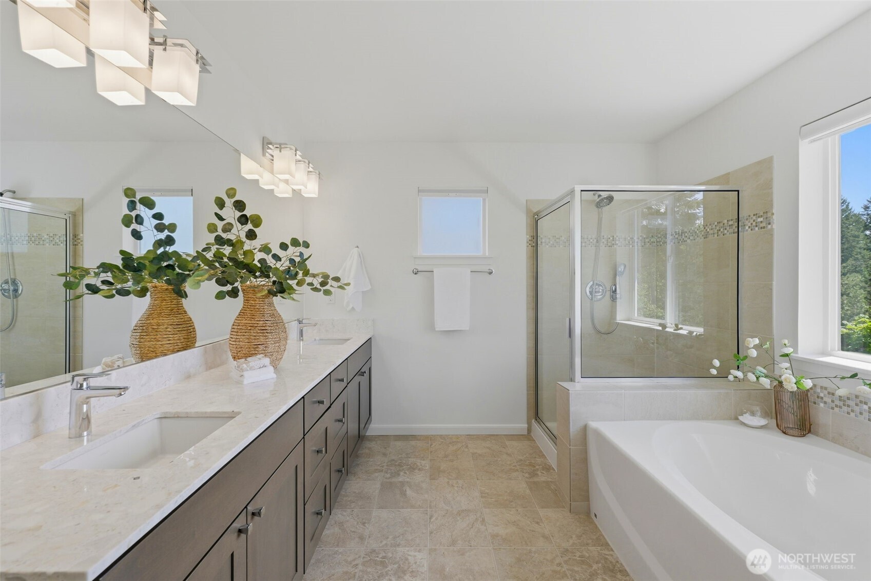 11208 Borgen Loop