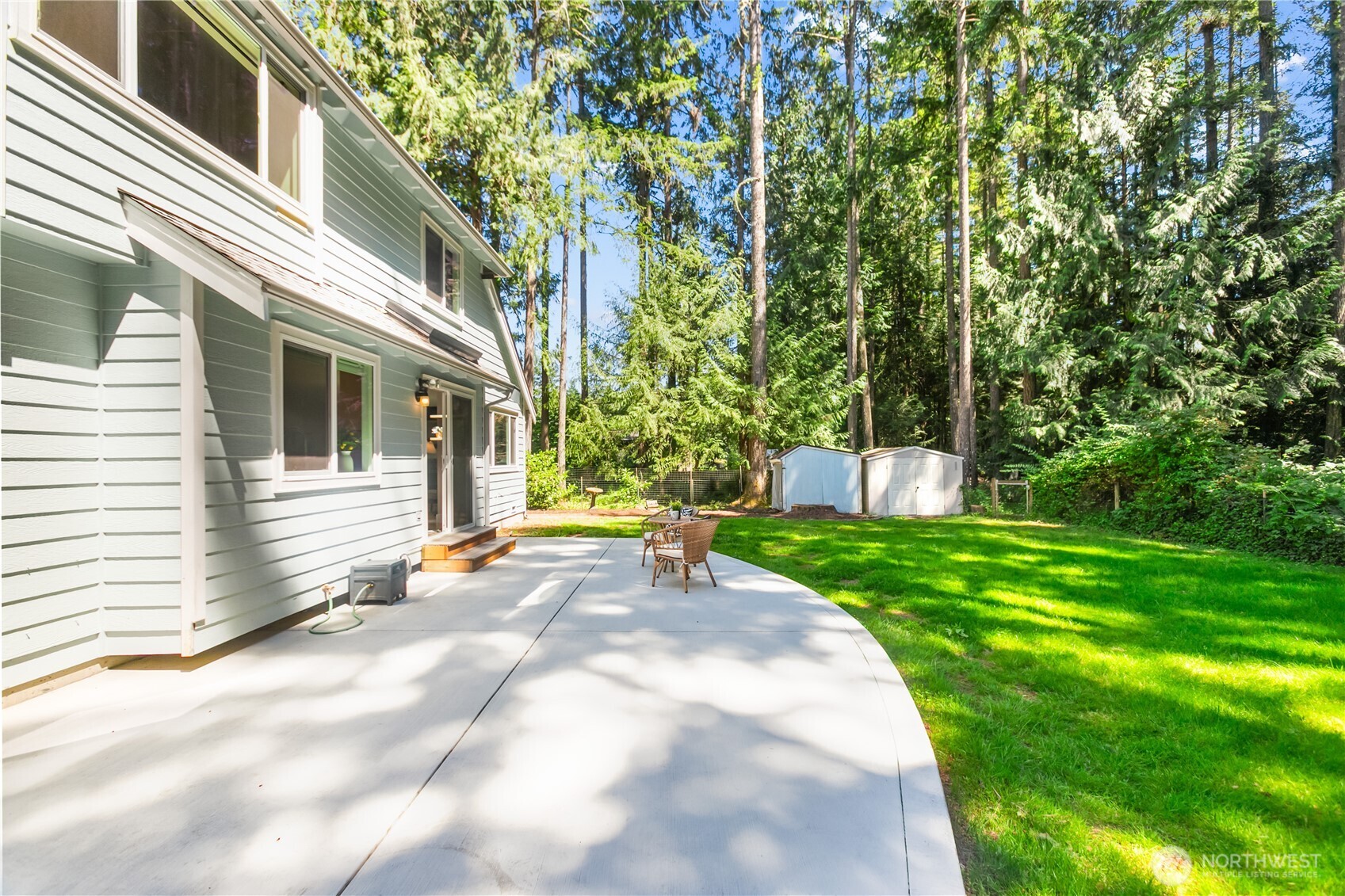 4131 NW Hosman Circle