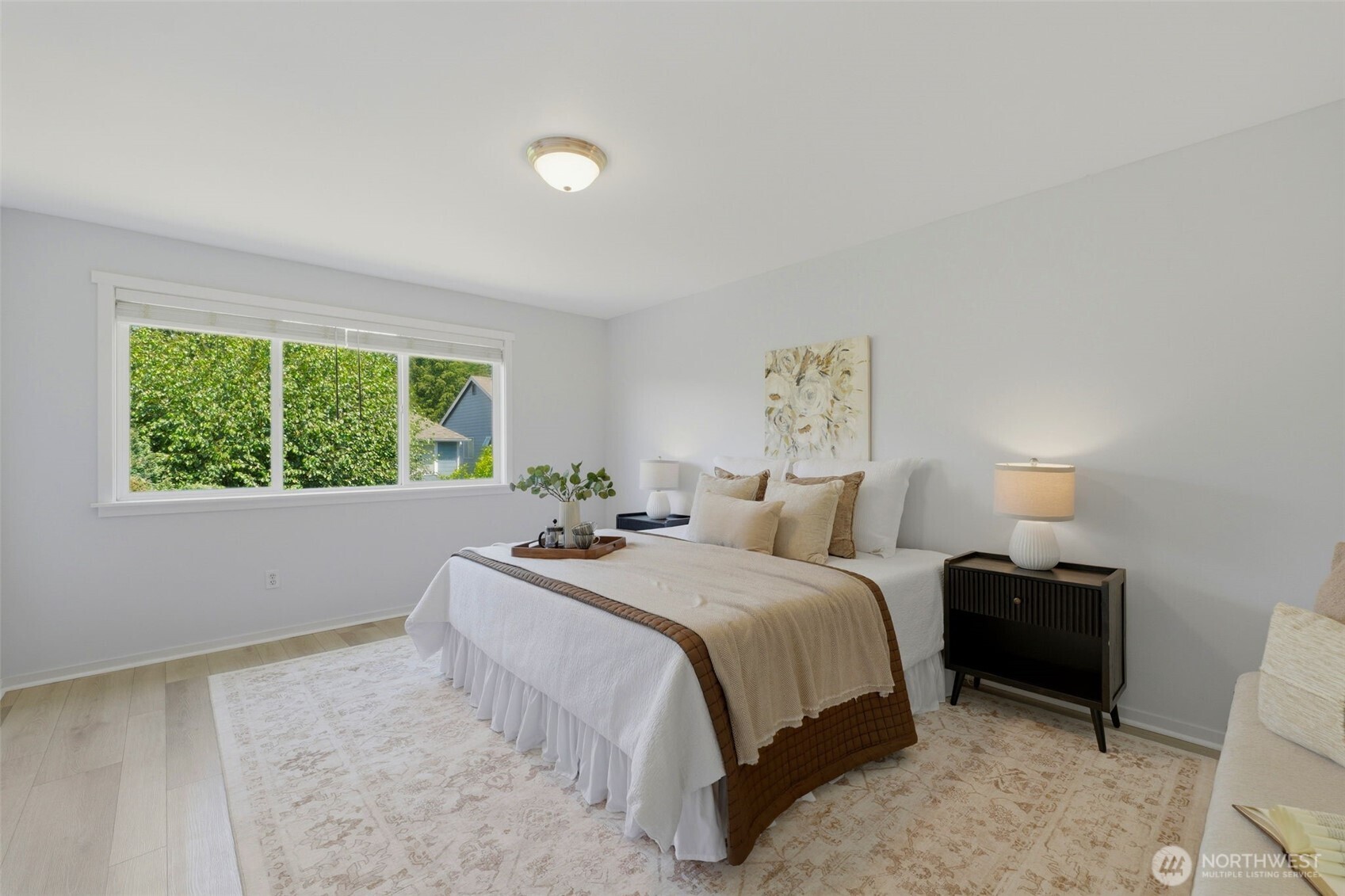 3331 Laurelwood Circle NE