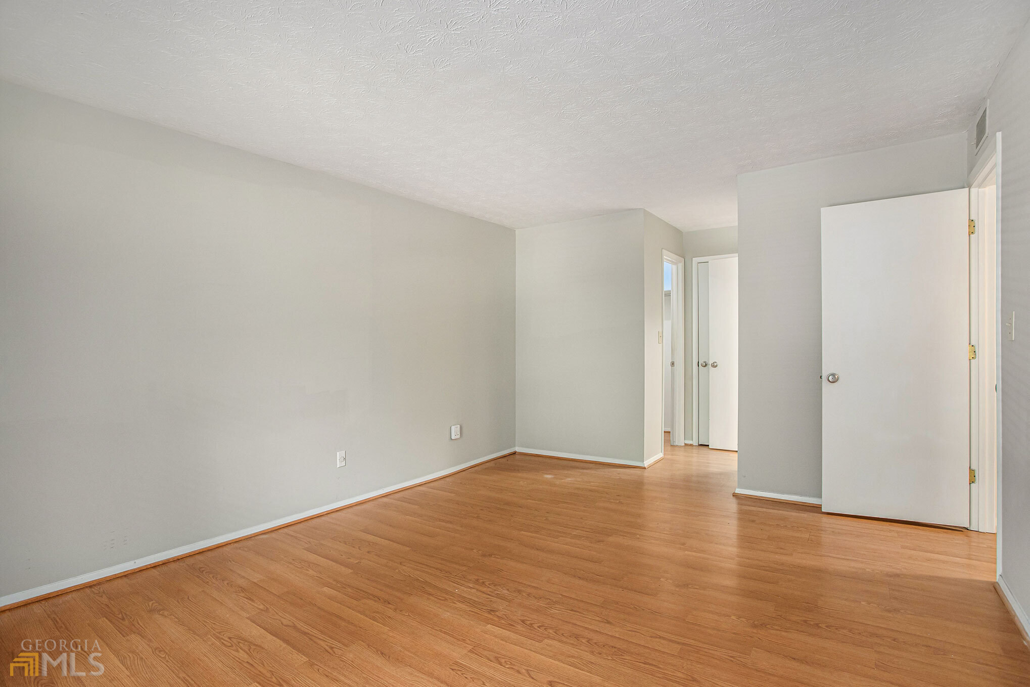 804 Cumberland Court SE