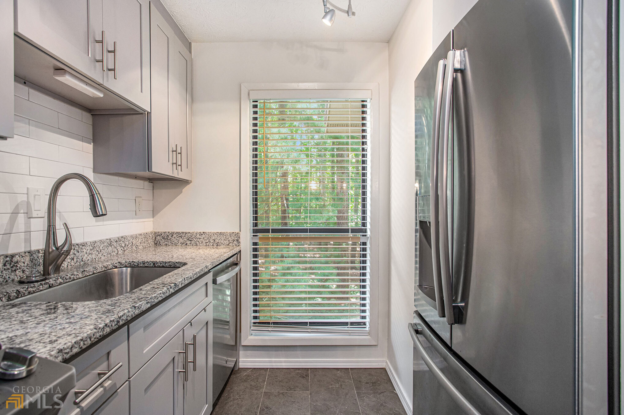 804 Cumberland Court SE