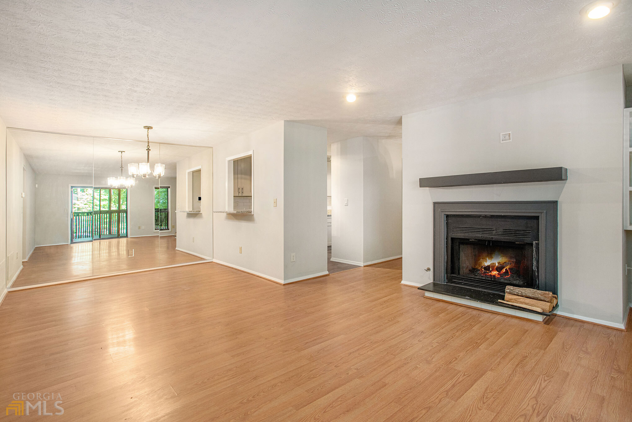 804 Cumberland Court SE