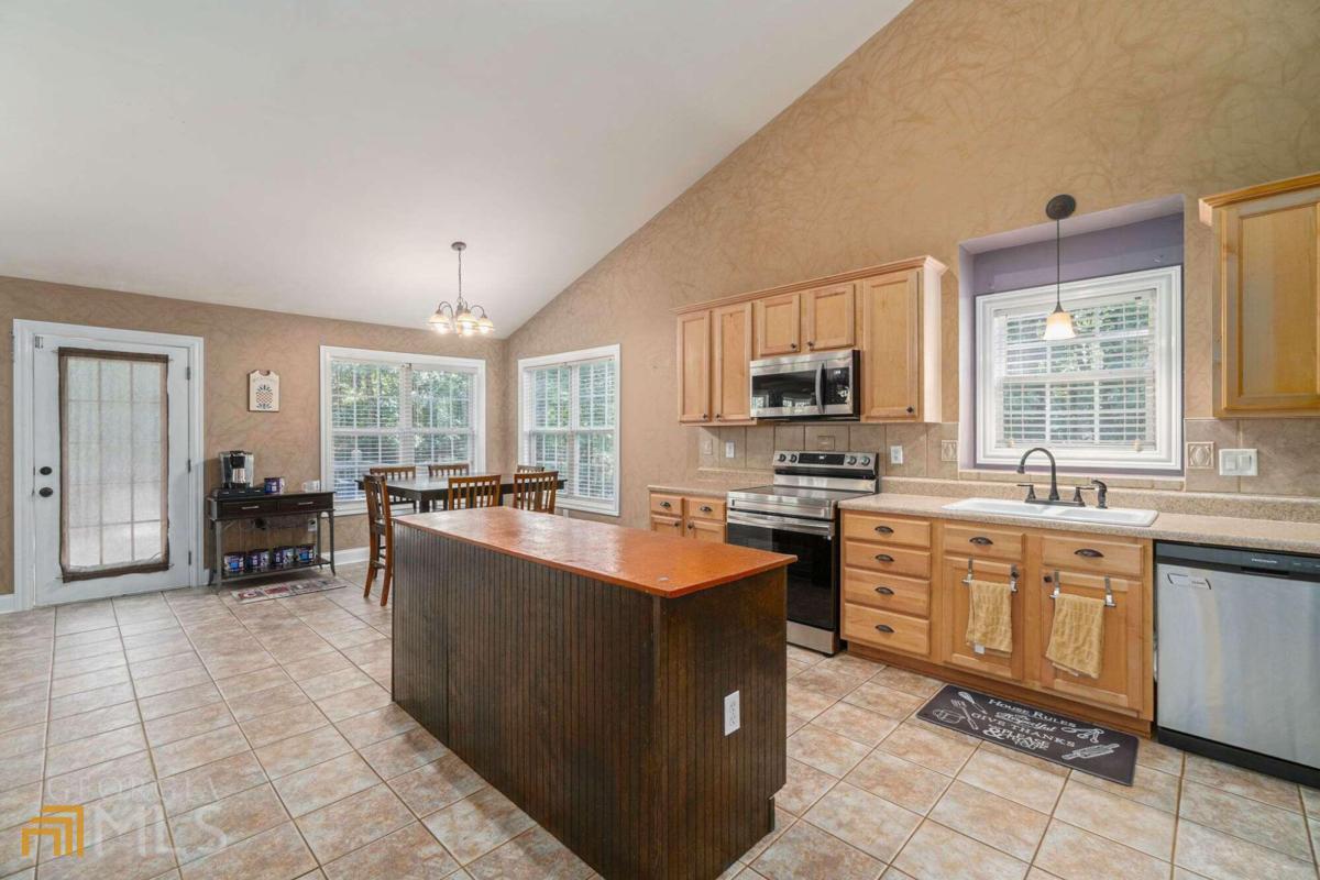513 Ida Place