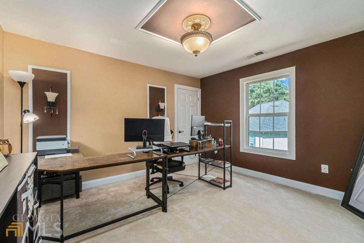 513 Ida Place