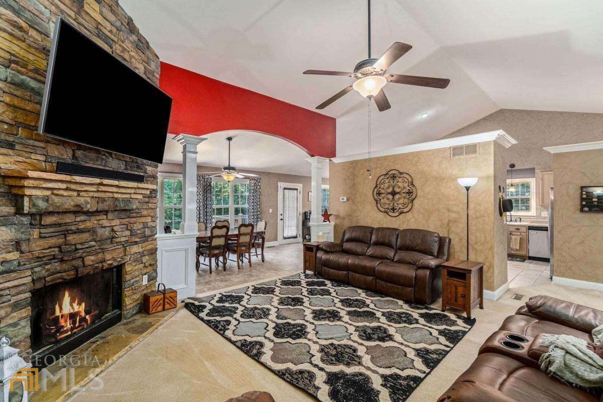 513 Ida Place