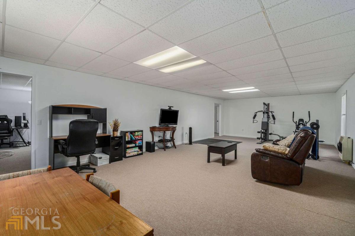 513 Ida Place