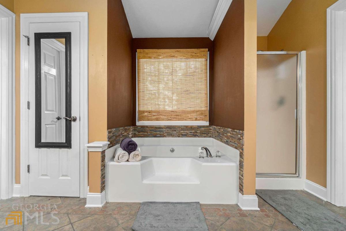 513 Ida Place