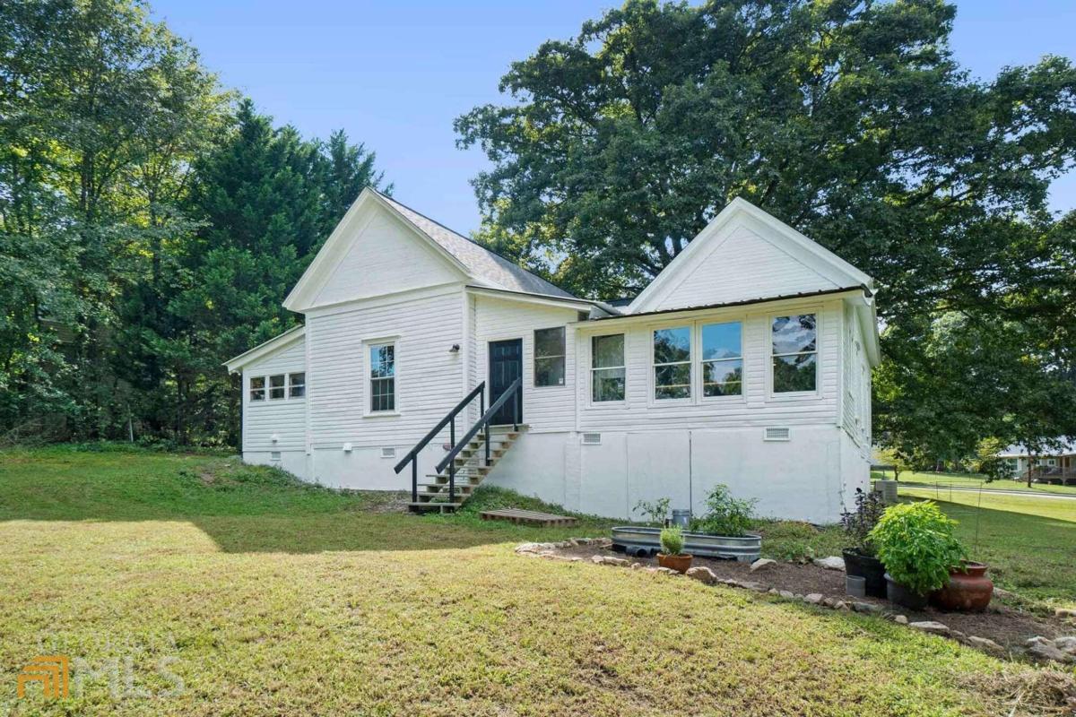 333 Elm Circle