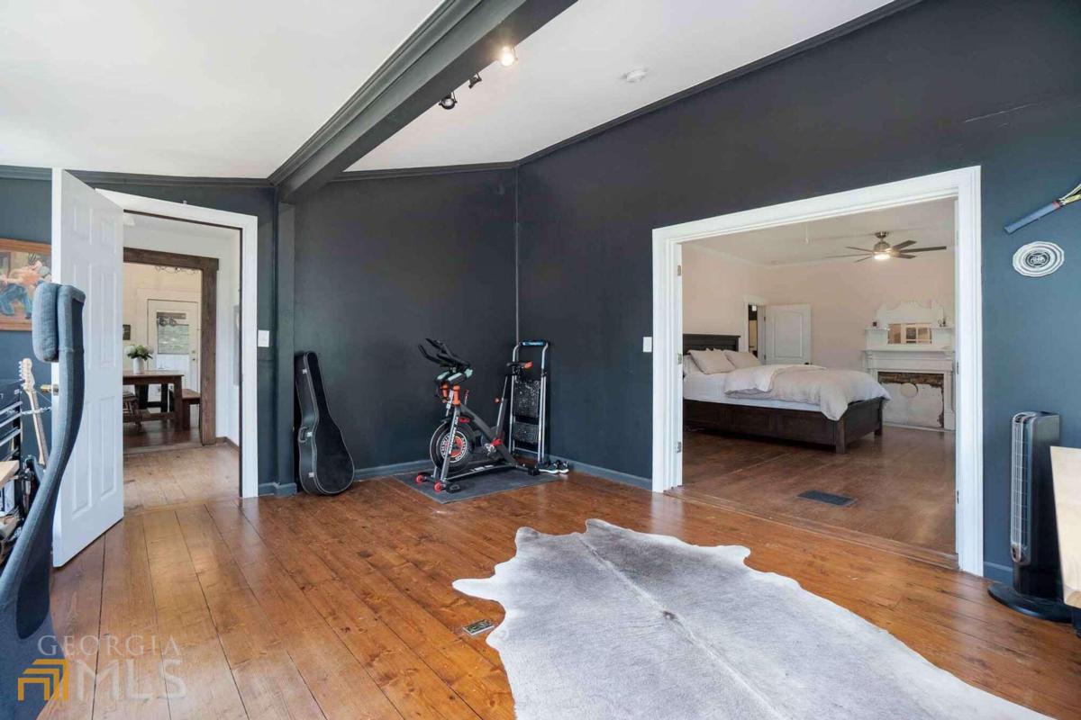 333 Elm Circle