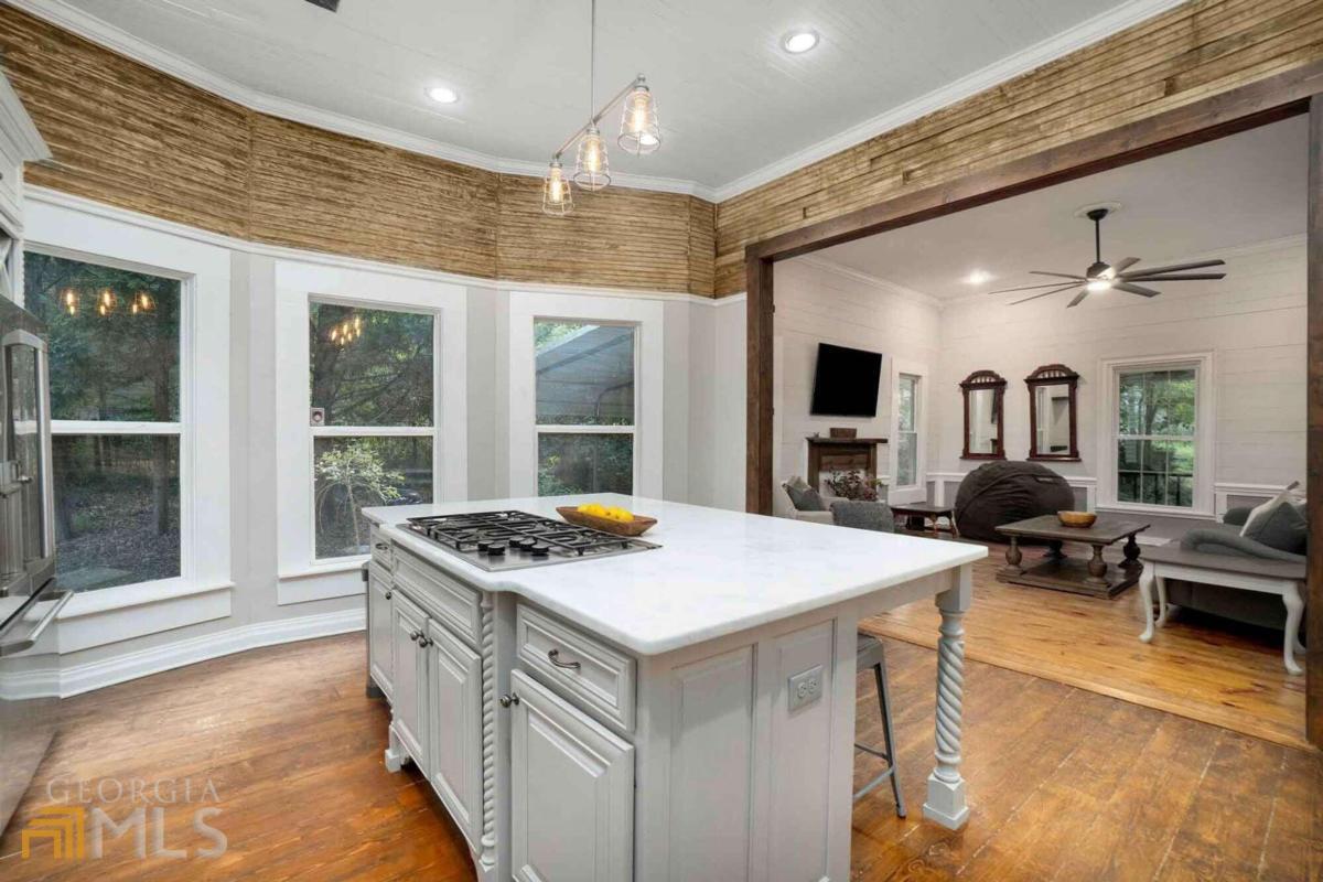 333 Elm Circle