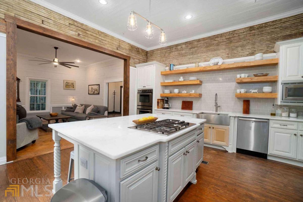 333 Elm Circle
