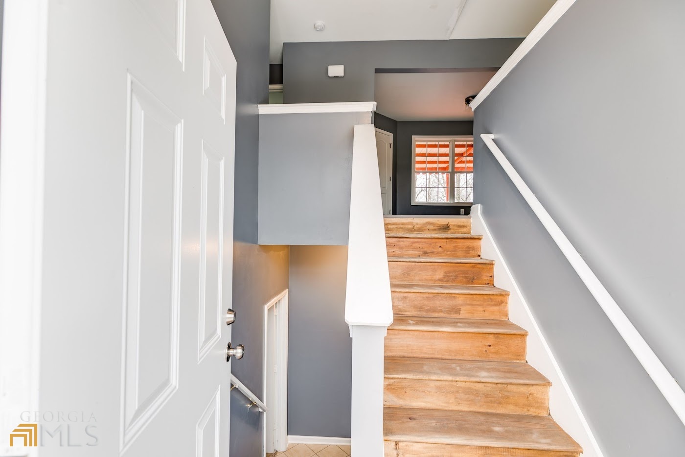 220 Jordan Lane