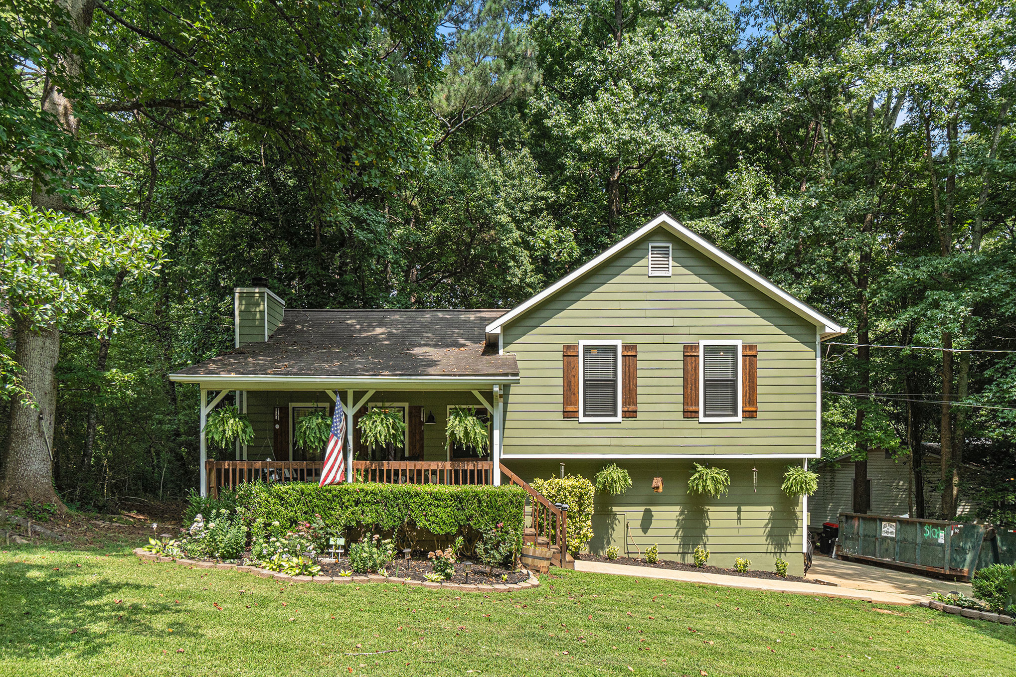4961 Oakdale Drive