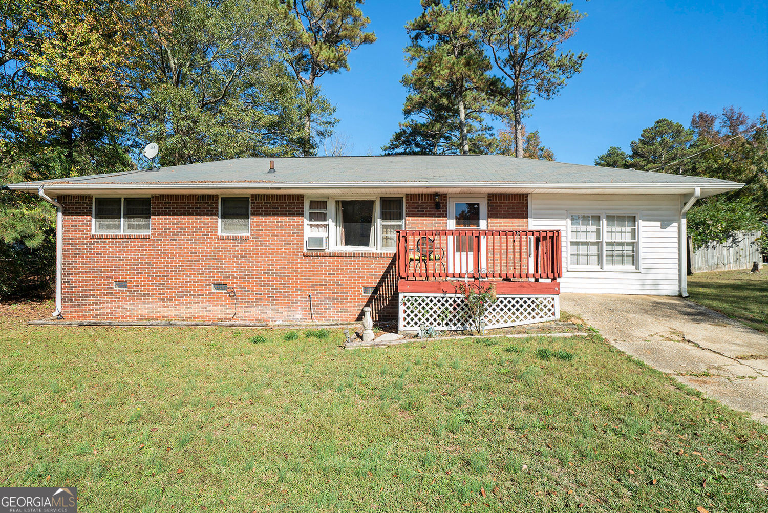 3566 Dorris Circle