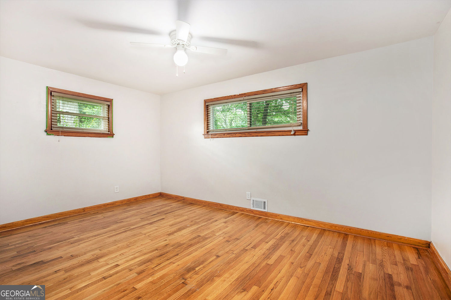 243 Indian Trail