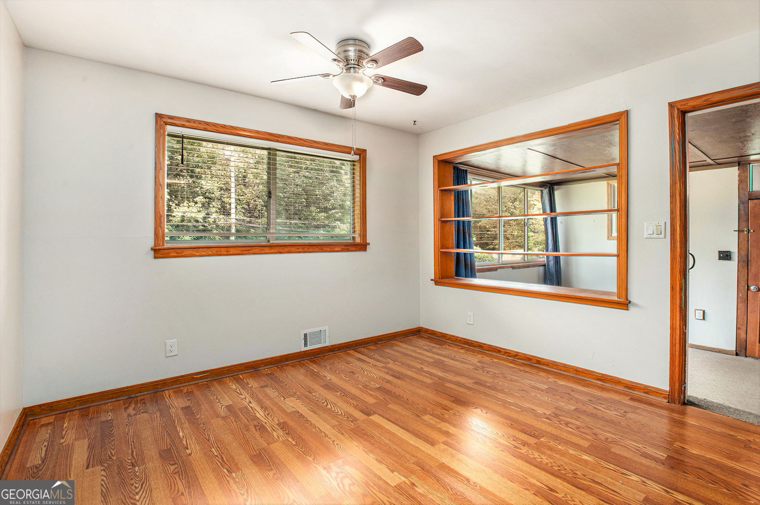243 Indian Trail