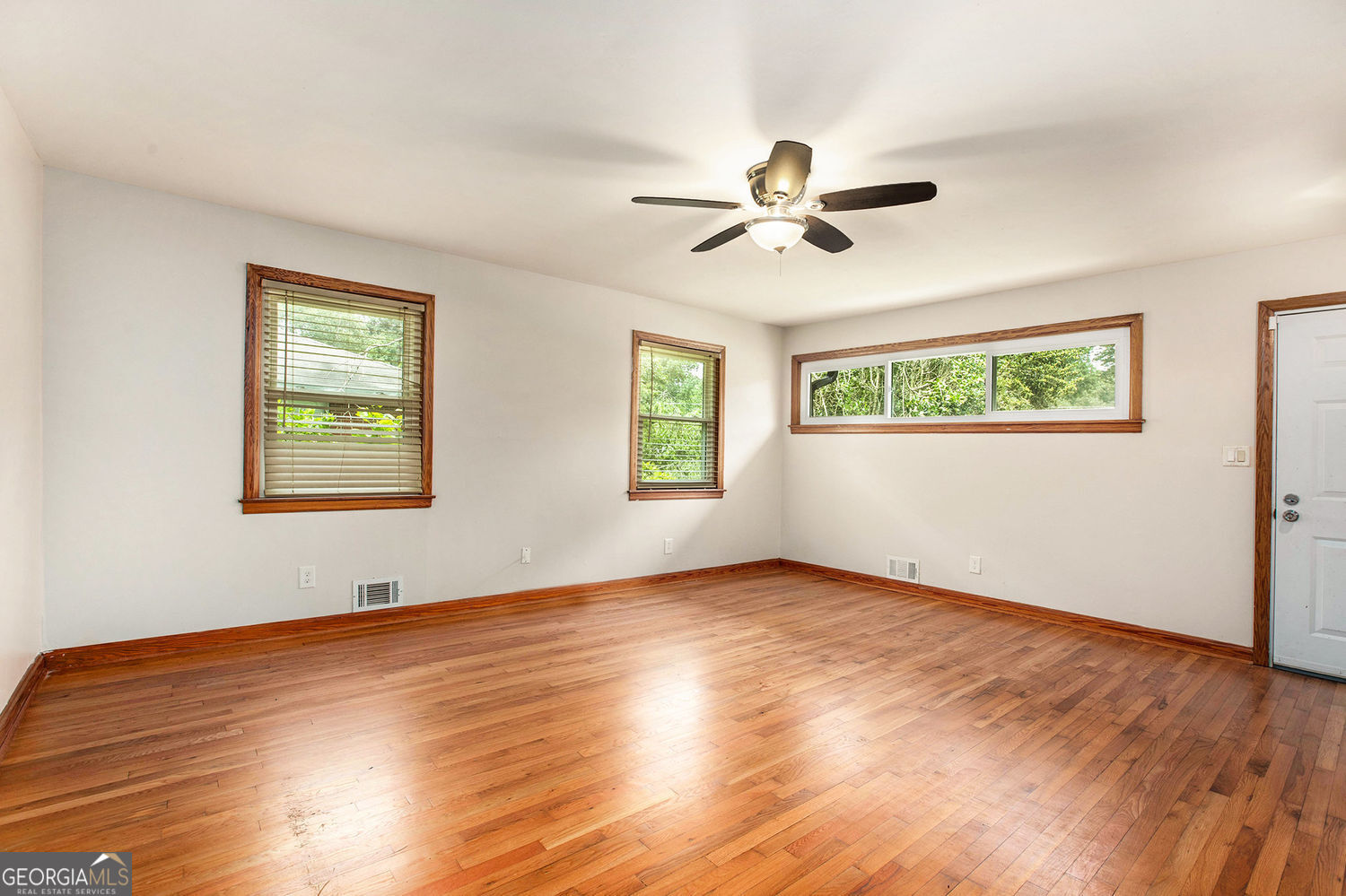 243 Indian Trail