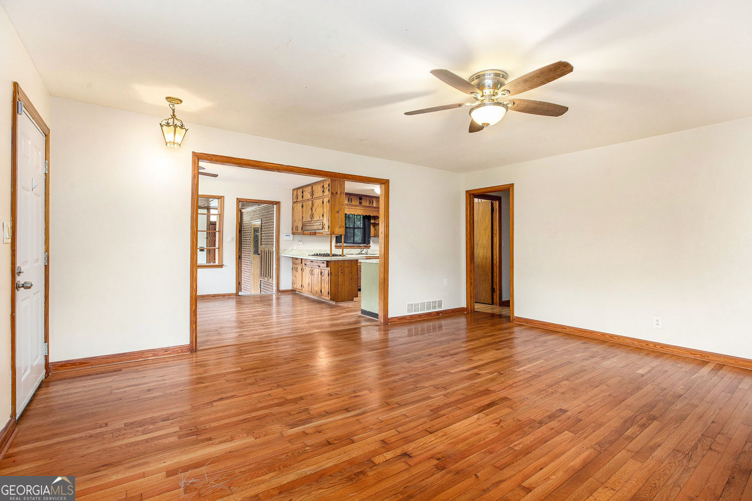 243 Indian Trail