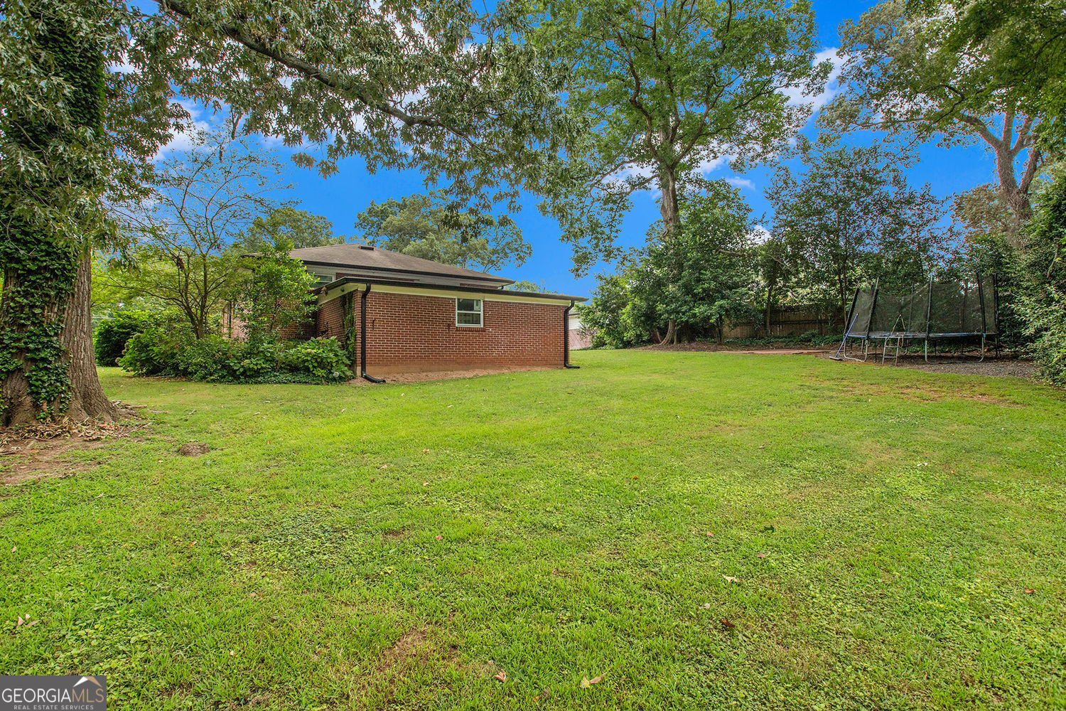 243 Indian Trail