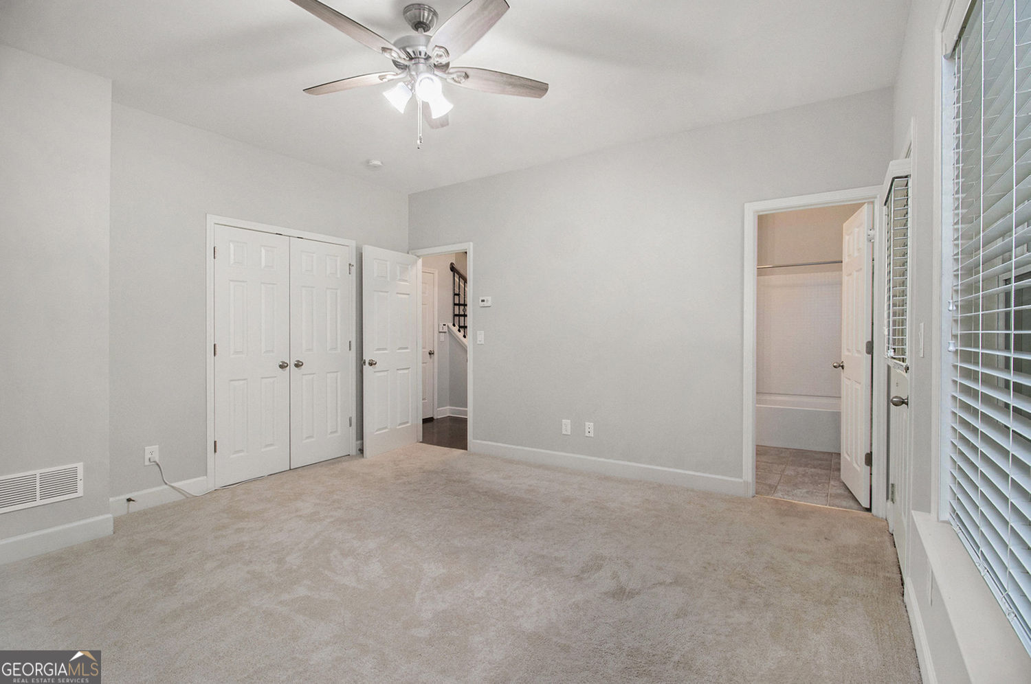 3747 Inglewood Way NE
