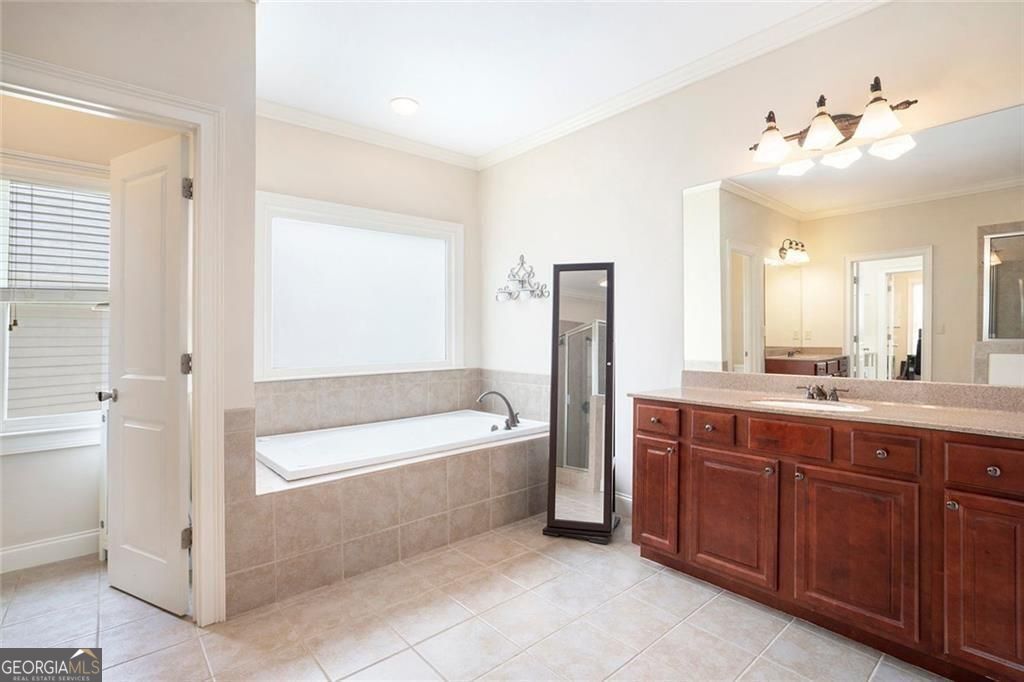 585 Lawton Bridge Road SW