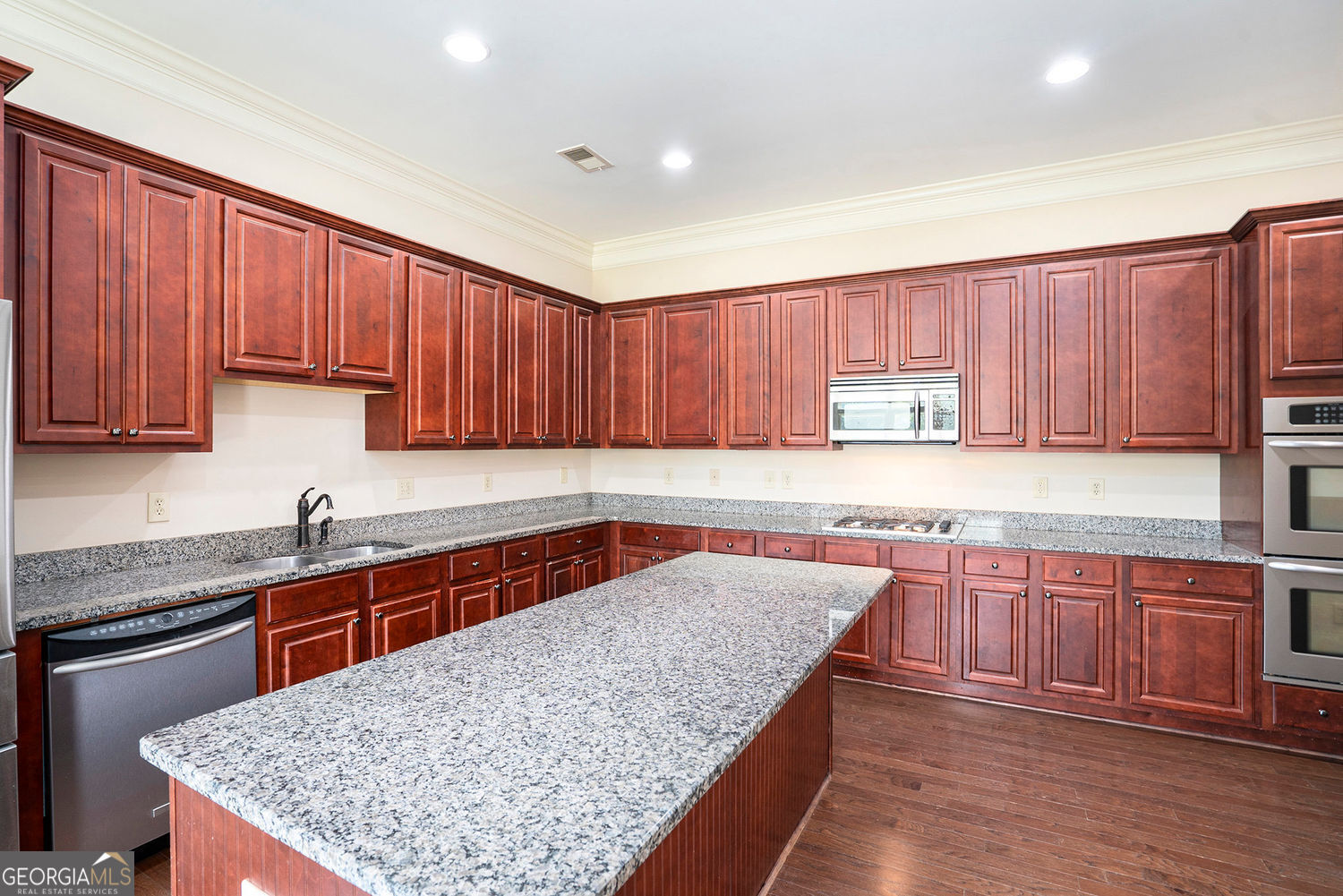 585 Lawton Bridge Road SW