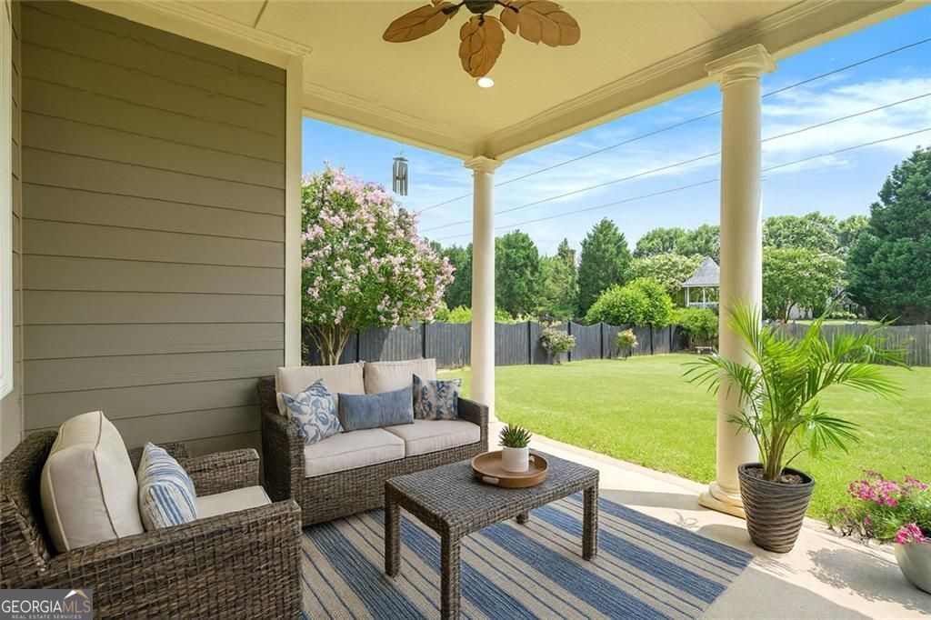 585 Lawton Bridge Road SW