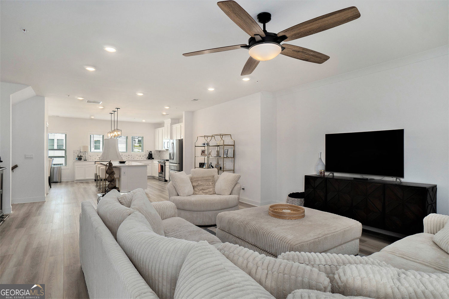 6141 Ogeechee Road SE