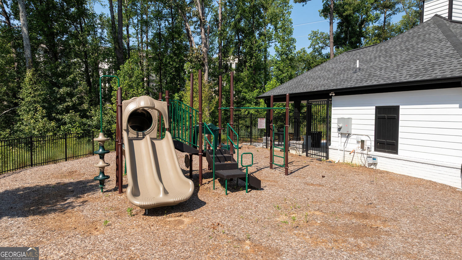 6141 Ogeechee Road SE