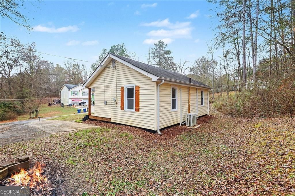 329 Old Acworth Road