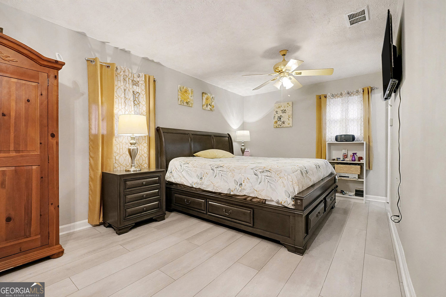 4728 Apache Trail SW