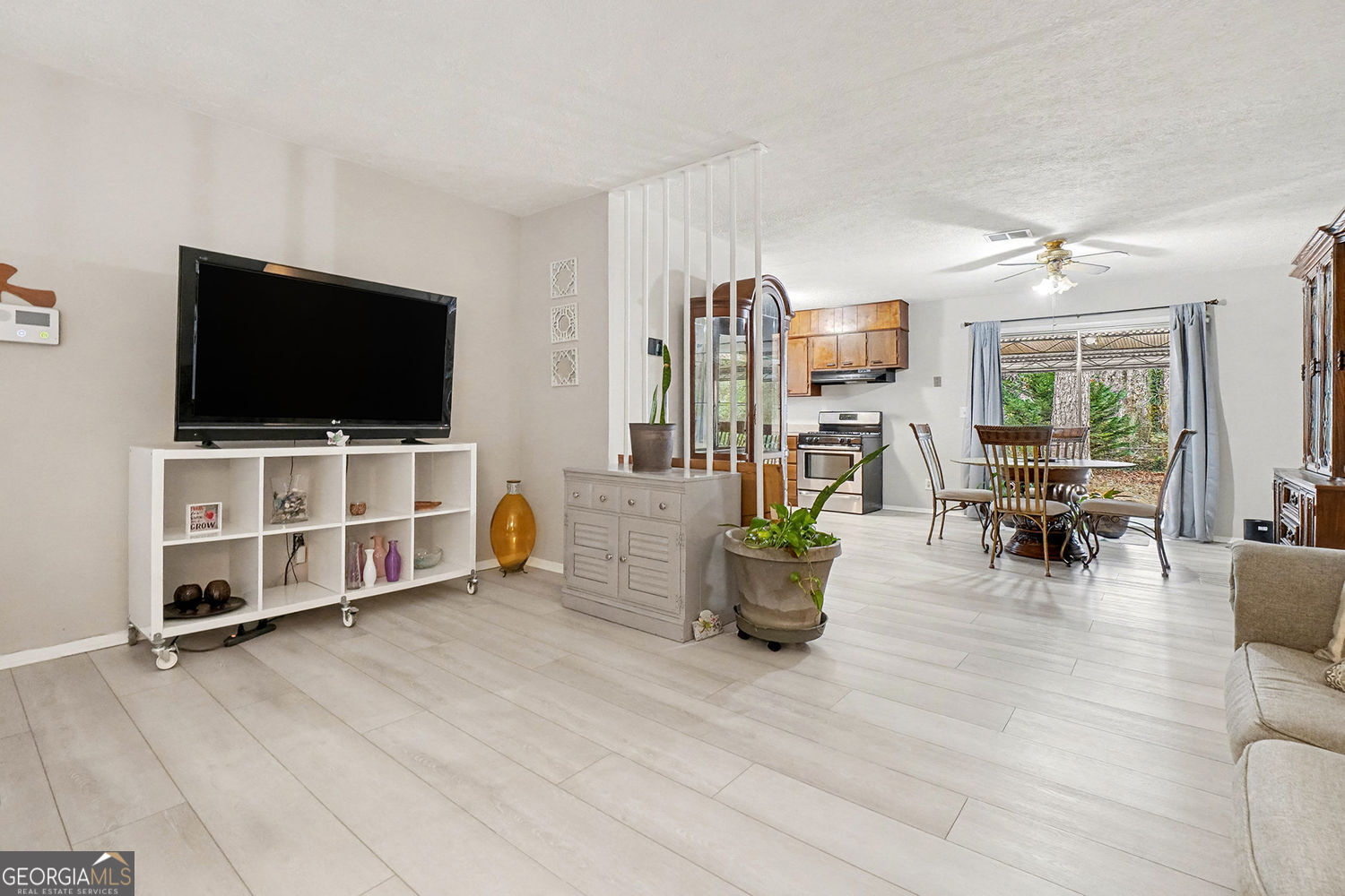 4728 Apache Trail SW