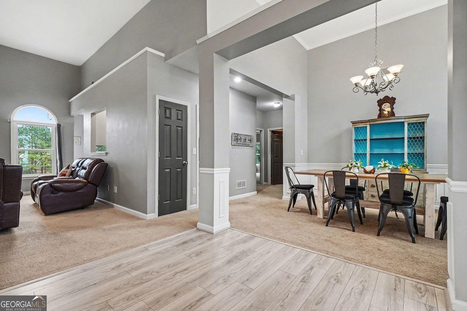 215 Country Club Drive