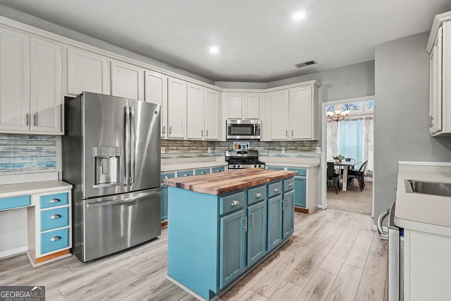 215 Country Club Drive