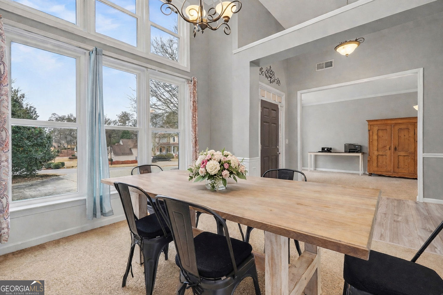 215 Country Club Drive