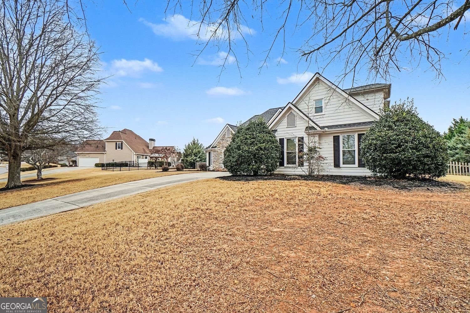 215 Country Club Drive