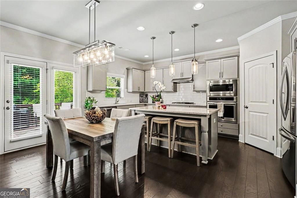 116 Fountain Oak