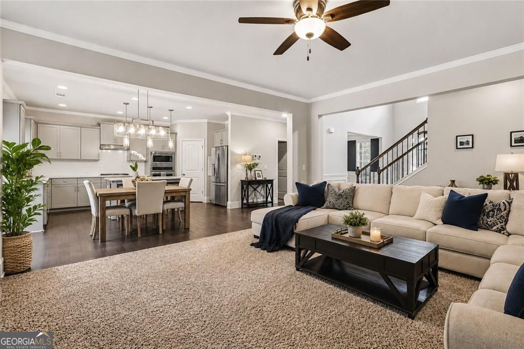 116 Fountain Oak